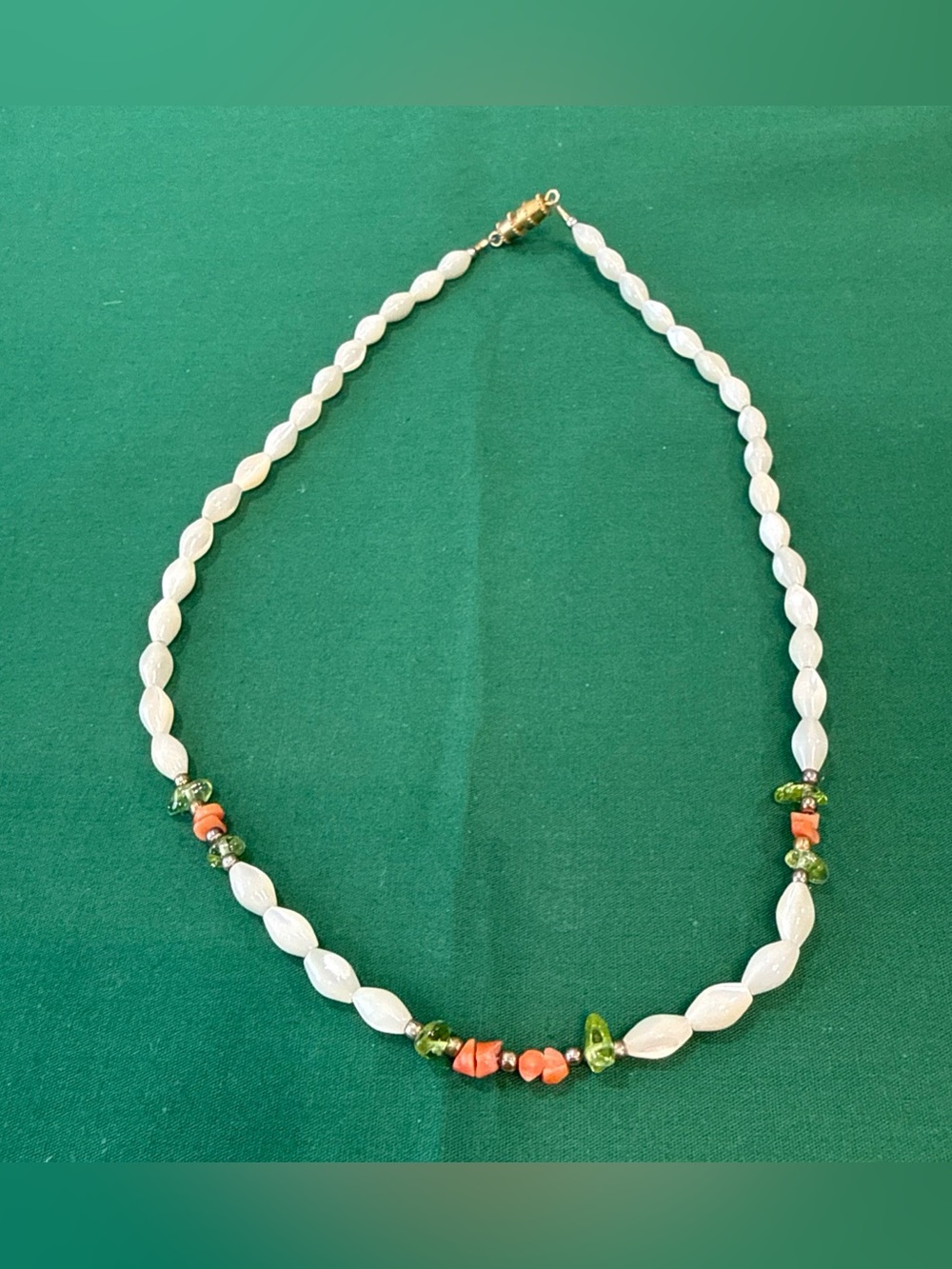 Necklace W/ White MotherOf Pearl Rice Beads &Small Green &Orange Stone Chips 50D